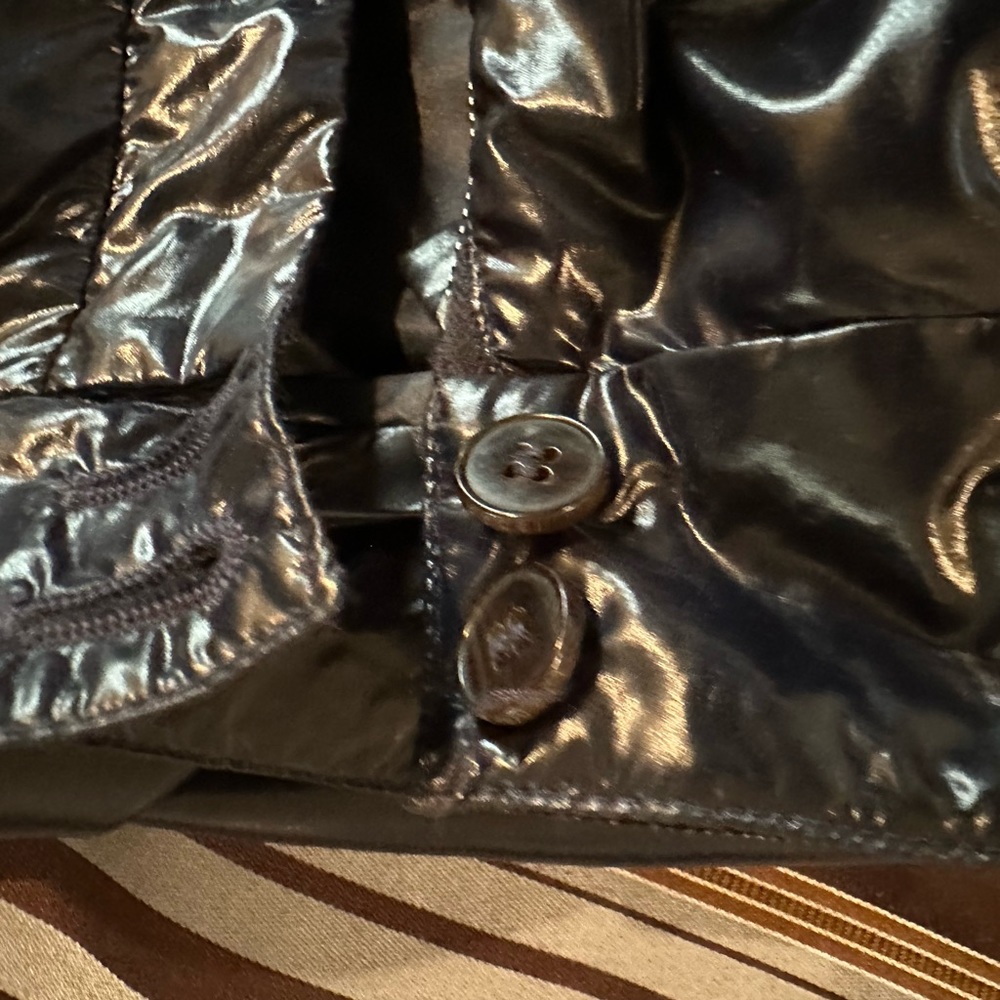 Authentic Gucci Windbreaker/Rain Jacket! - image 7